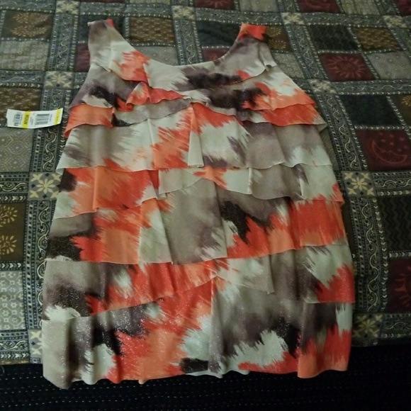 Top - Picture 3 of 3